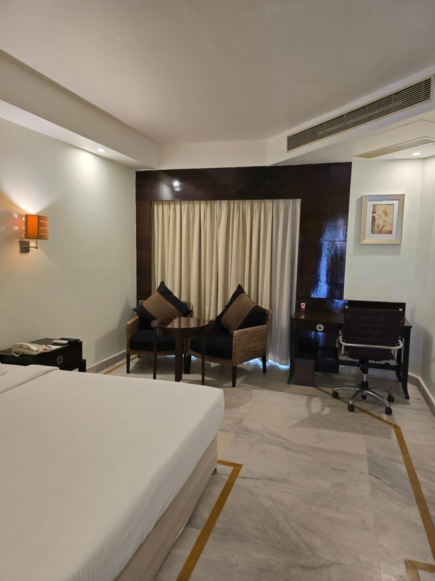 Royal Orchid Central Kireeti Hampi, Hospet Eksteriør bilde